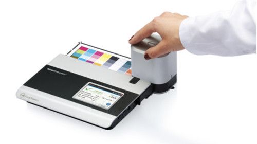 SpectroPad Textile Edition pode ser usado no gerenciamento de cores em impressão sublimática, de transfer ou direta em tecidos