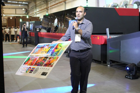 Evento apresentou potencial da impressora digital para papelão ondulado recém-instalada na empresa